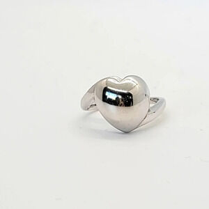 925 Sterling Silver white gold plated ring size 6.75